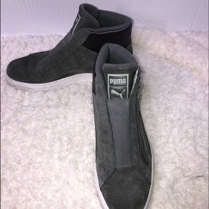 Puma Tennis Shoes, Used, worn once